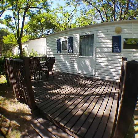 Camping La Chicanette Campsite 3*