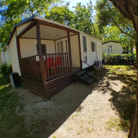 Camping La Chicanette 3*