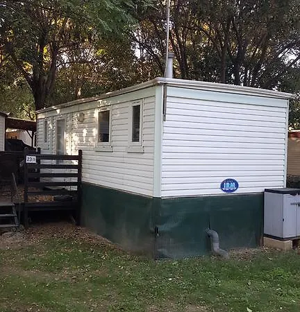 Camping La Chicanette Campsite Saint-Gilles (Gard)